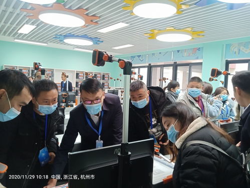 我們在為新教育努力前行